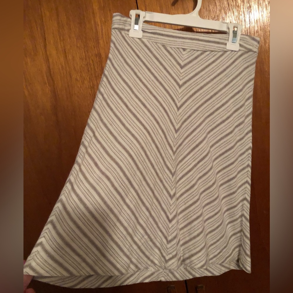 A-line linen skirt; off white with taupe design